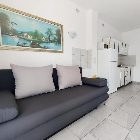 Apartmani Irena Veprinac Εξωτερικό φωτογραφία