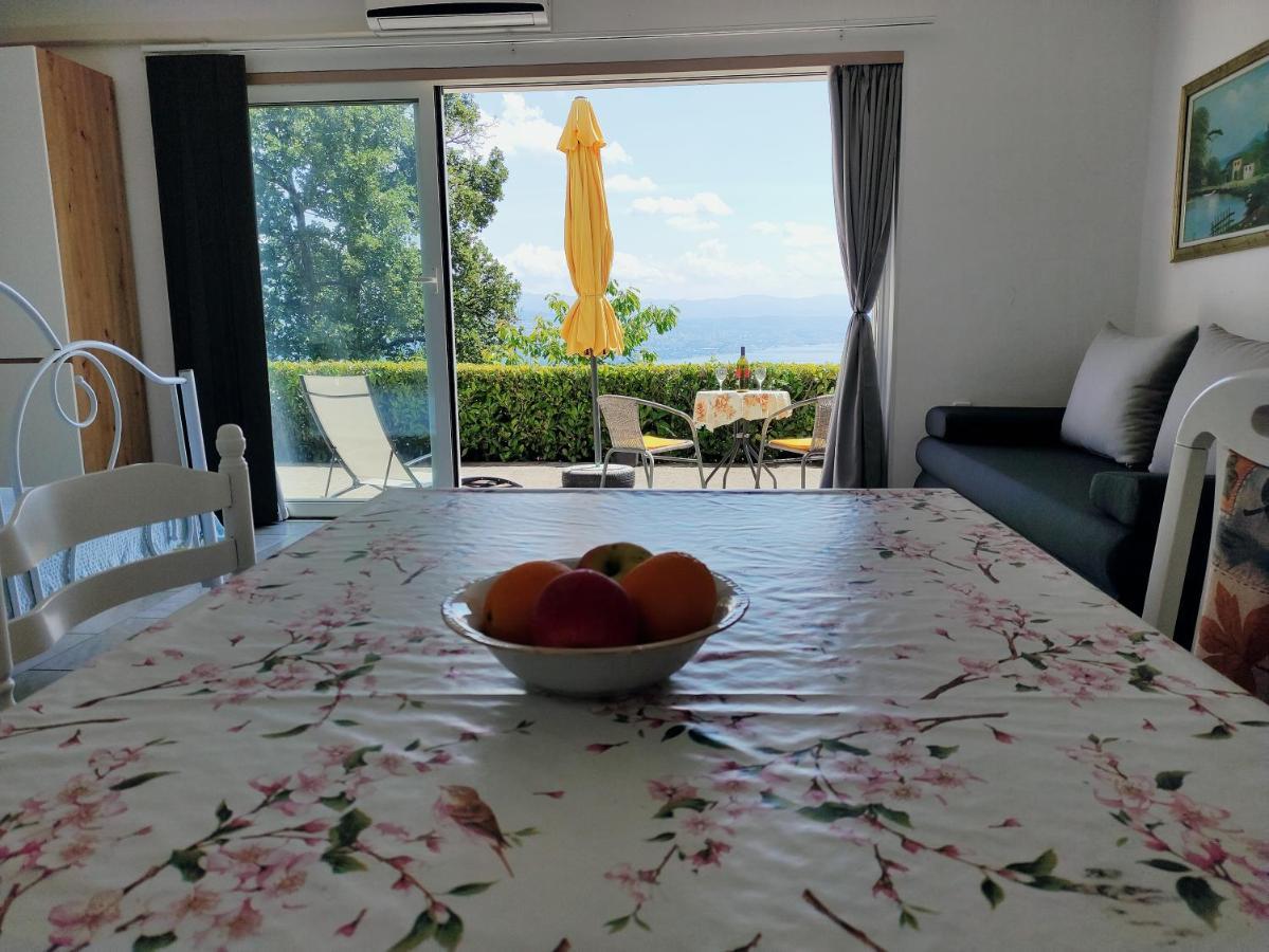 Apartmani Irena Veprinac Εξωτερικό φωτογραφία