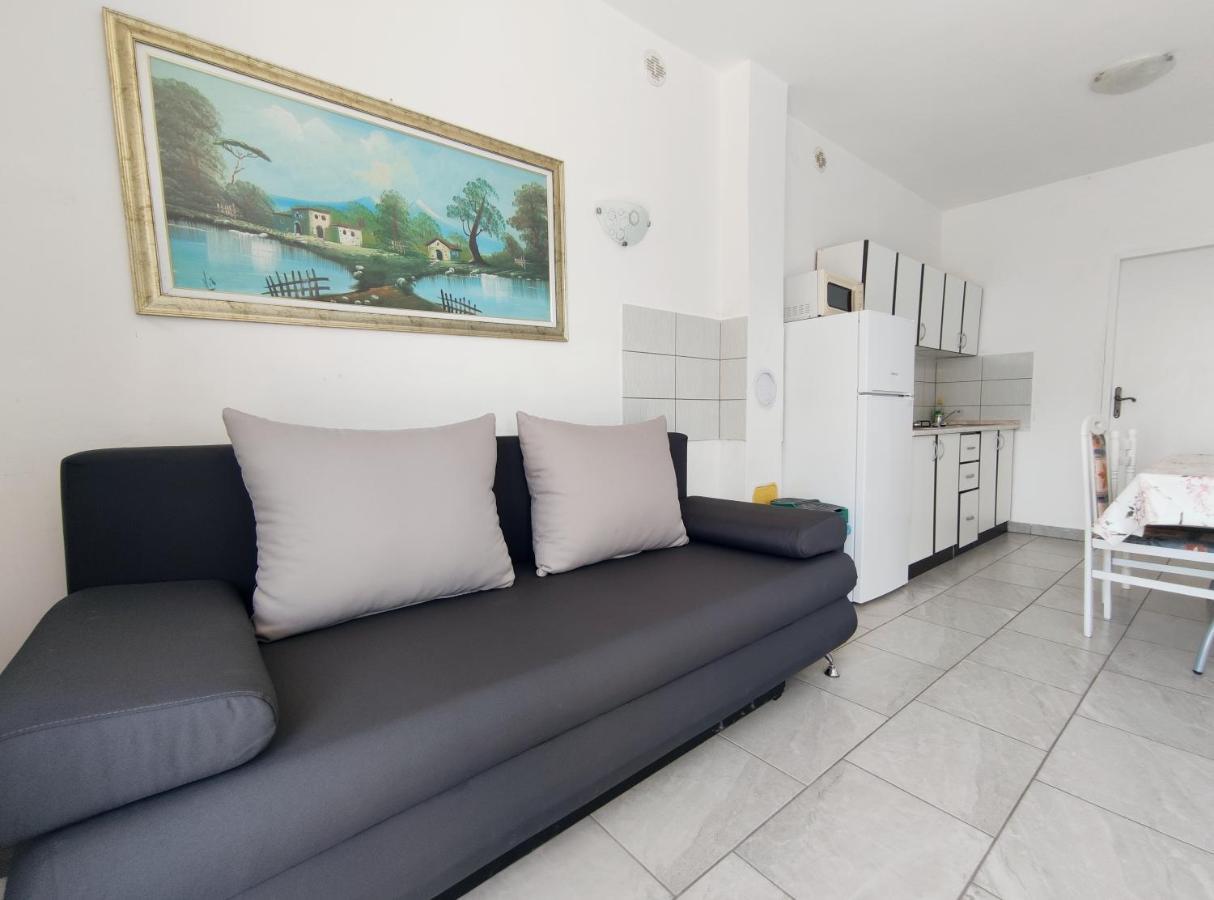 Apartmani Irena Veprinac Εξωτερικό φωτογραφία