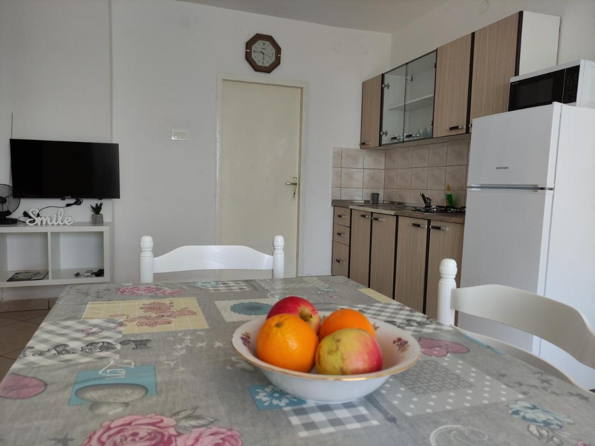 Apartmani Irena Veprinac Εξωτερικό φωτογραφία